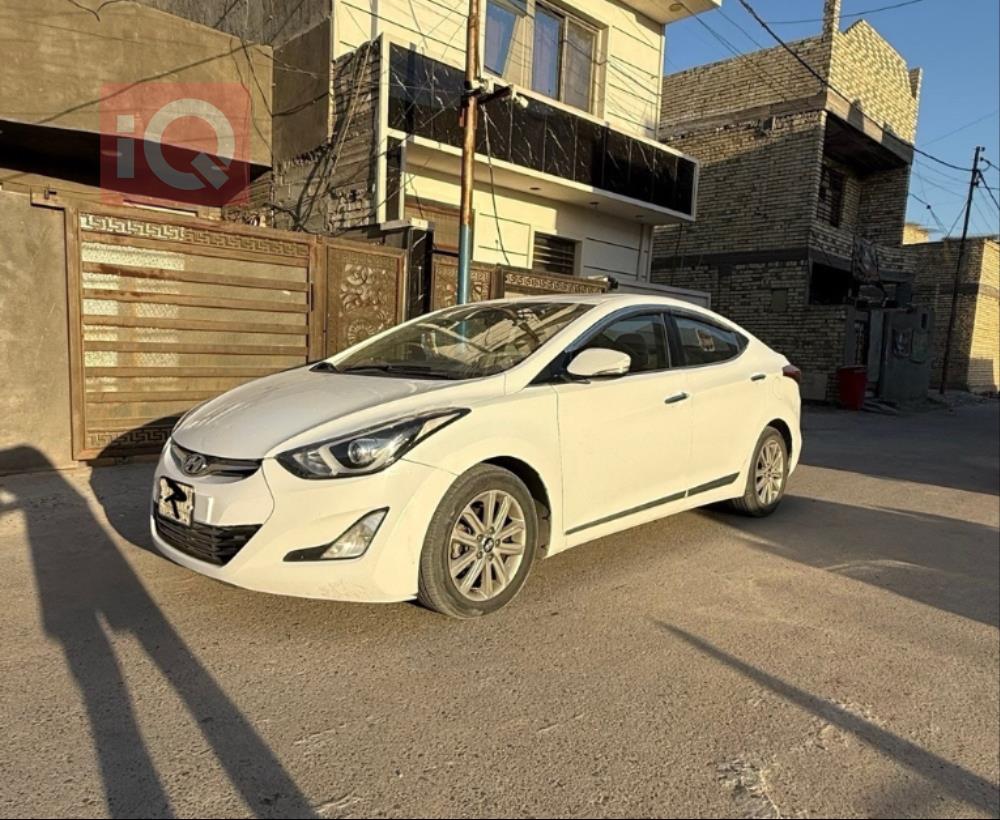 هیوندای ئەلەنترا